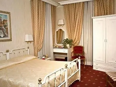 Hotel Daniela Roma